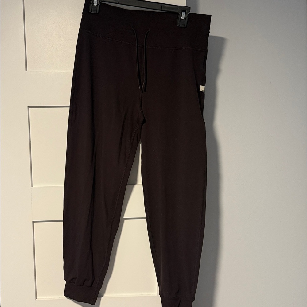 Vuori maroon Athletic Pants